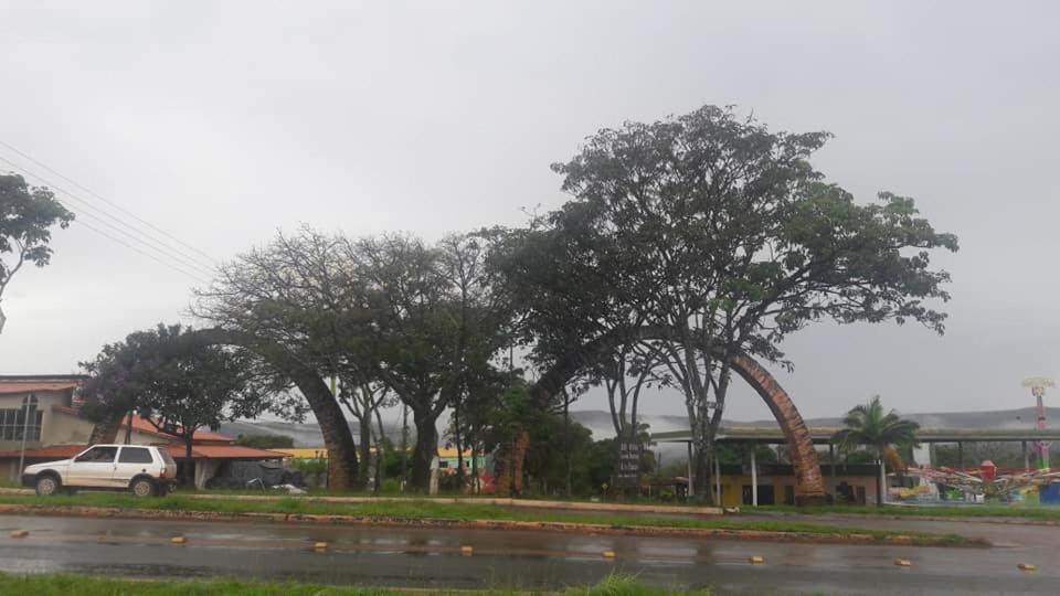 Flat Da Pousada Avalon Alto Paraiso de Goias Ngoại thất bức ảnh