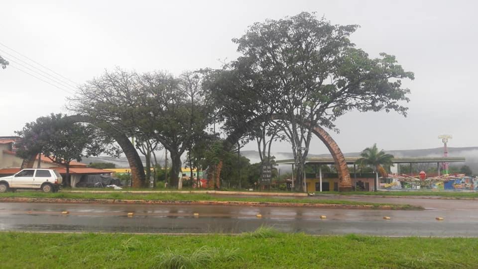 Flat Da Pousada Avalon Alto Paraiso de Goias Ngoại thất bức ảnh